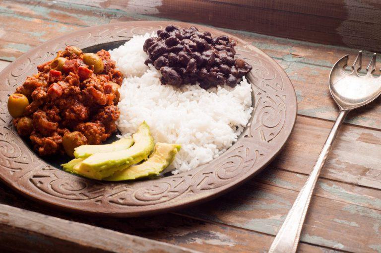 Picadillo cubano