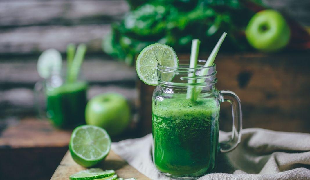 Los Grandes Beneficios Del Jugo Verde Y Una Receta — Marco Beteta 8989