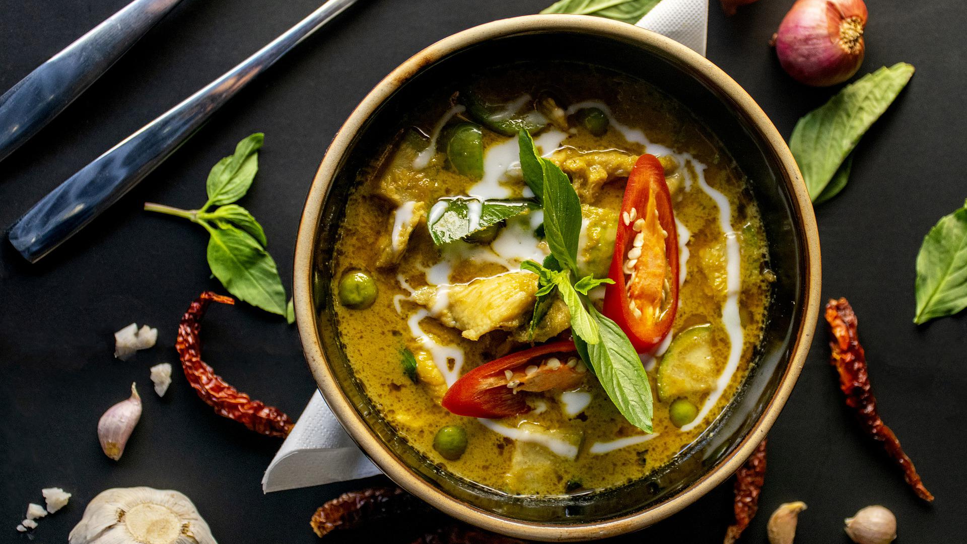 Qué es el curry, cómo se prepara y a qué sabe