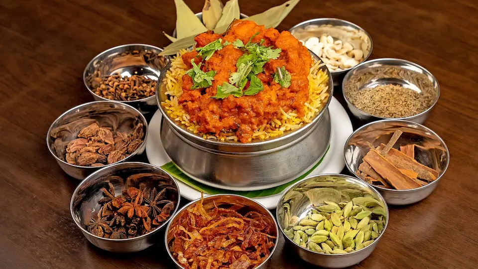 Estos son los platillos típicos de la cocina india