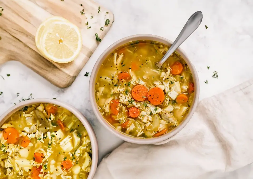 Cómo hacer un buen caldo de pollo