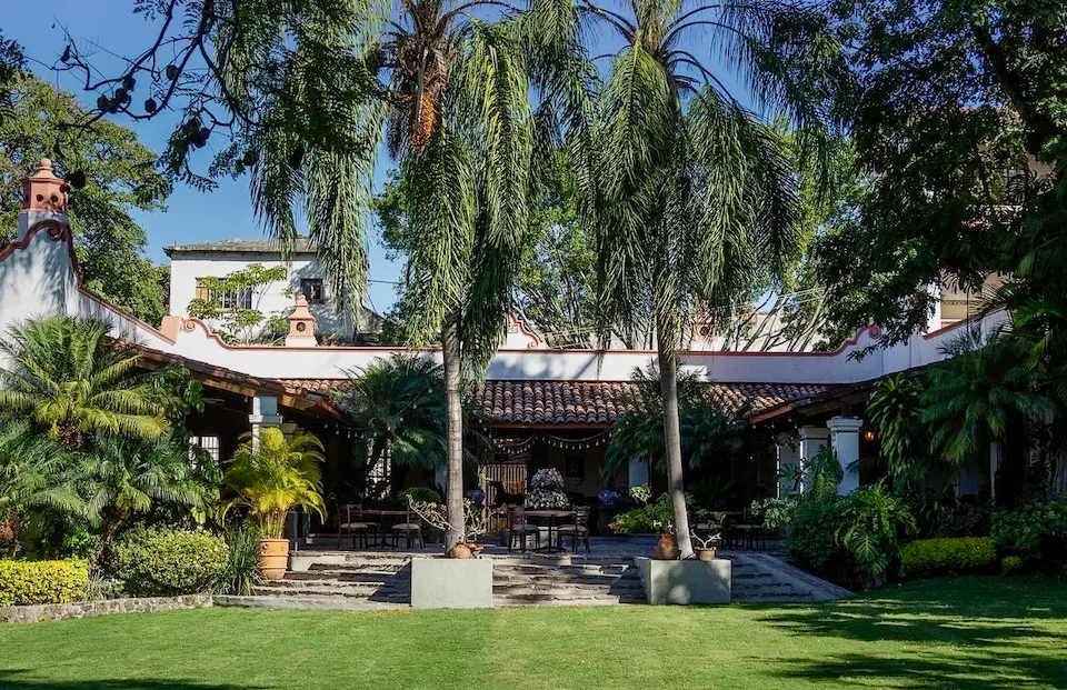 jardines para comer en Cuernavaca